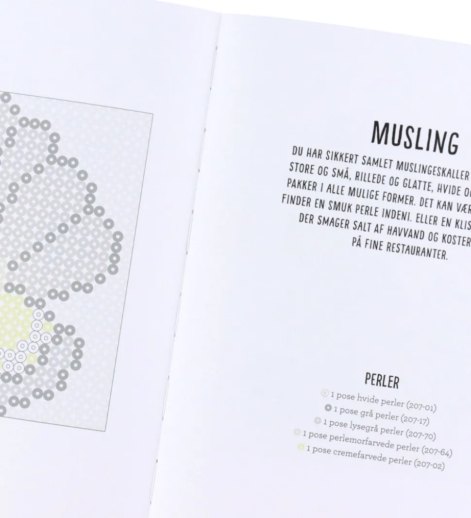 Anja Takacs Bog - Mine Første Perlerier - Dansk