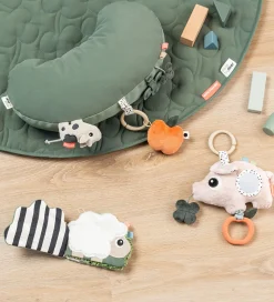 Done by Deer Aktivitetslegetøj - Ophæng - Pigee - Powder