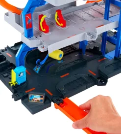 Hot Wheels City Mega Garage
