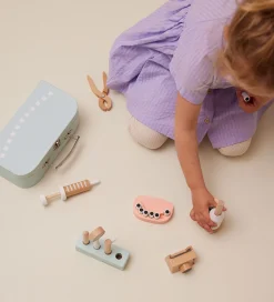 Kids Concept Trælegetøj - Tandlægesæt m. Kuffert - Træ