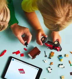 LEGO® City - Rød Traktor Med Anhænger Og Får 60461 - 116 Dele