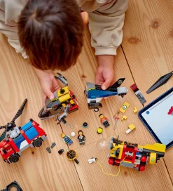 LEGO® City - Remix - Helikopter, Brandbil Og... 60462 - 874 Dele