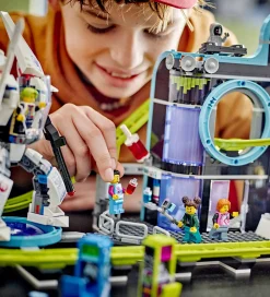 LEGO® City - Robot World Rutsjebanepark 60421 - 968 Dele