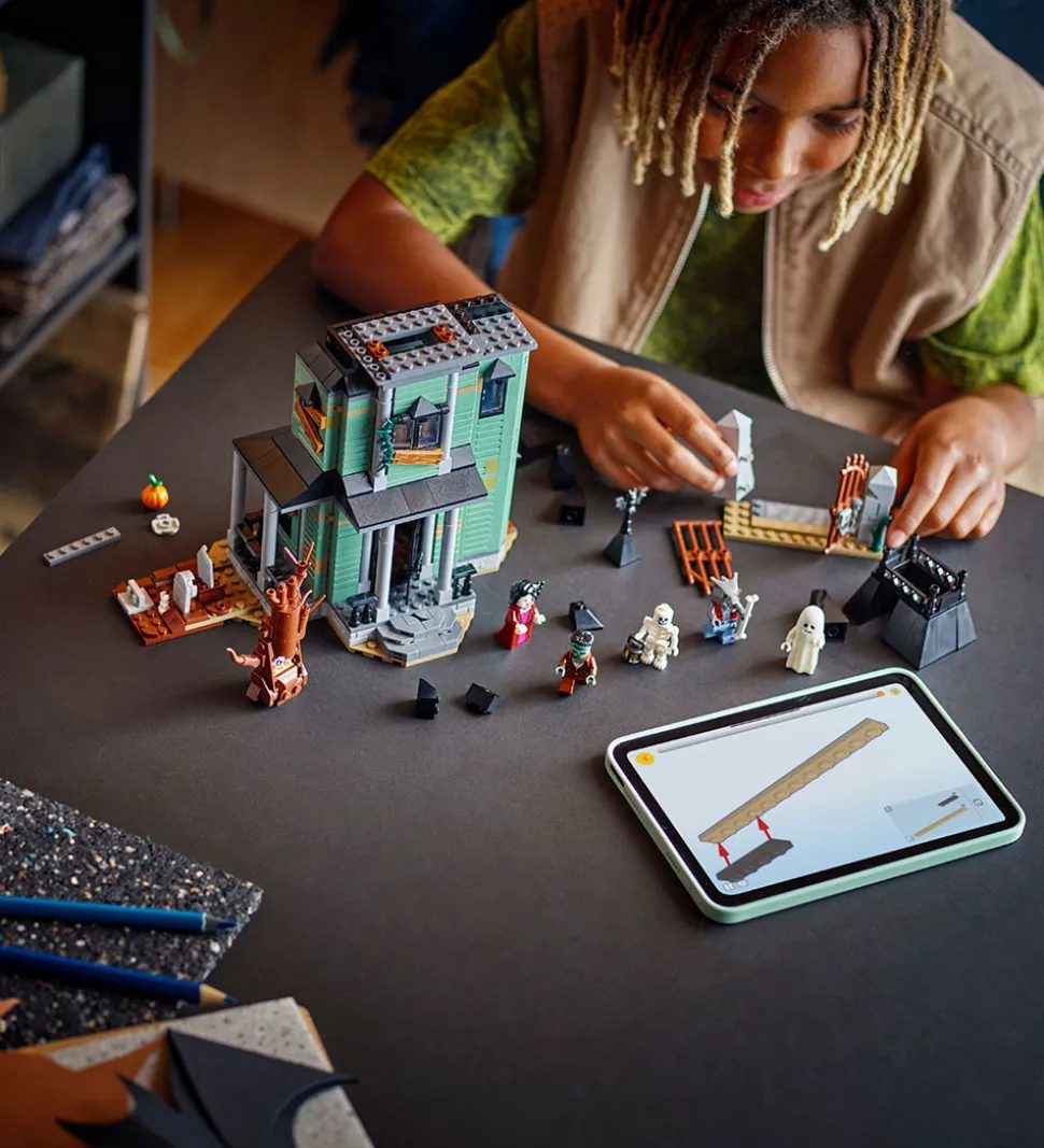 LEGO® Creator - Hjemsøgt Palæ 31167 - 3-i-1 - 736 Dele