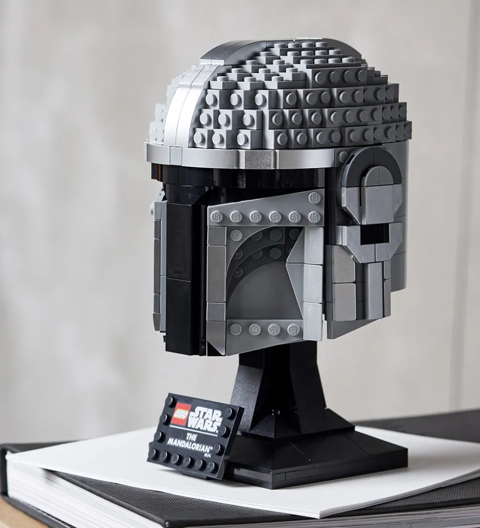 LEGO® Star Wars - Mandalorianerens Hjelm 75328 - 584 Dele