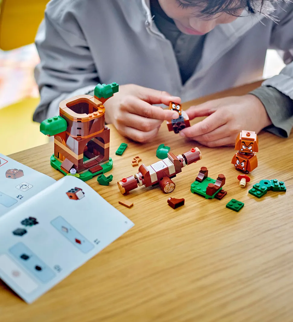 LEGO® Super Mario - Goomba-Legeplads 71433 - 173 Dele