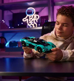 LEGO® Technic - Aston Martin Valkyrie 42208 - 707 Dele