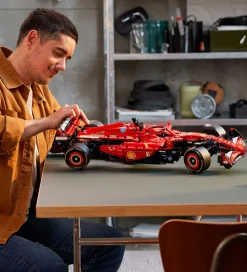LEGO® Technic - Ferrari SF-24 42207 - 1361 Dele