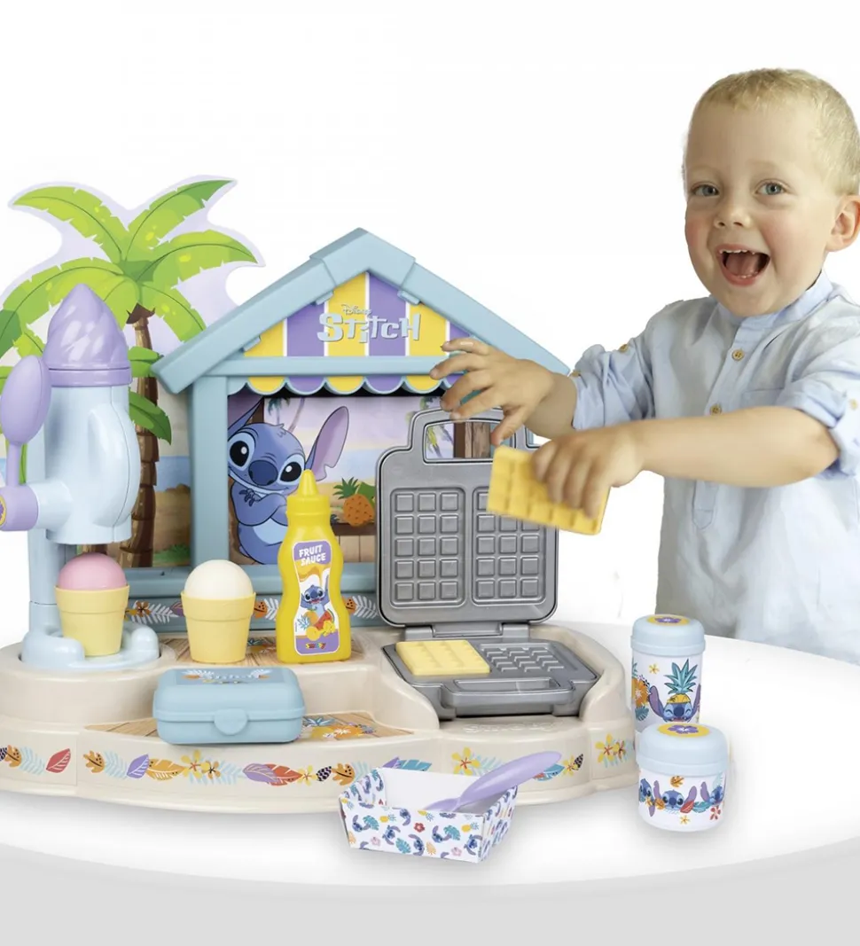 Smoby Legekøkken - 12 Dele - Stitch Beach Bar